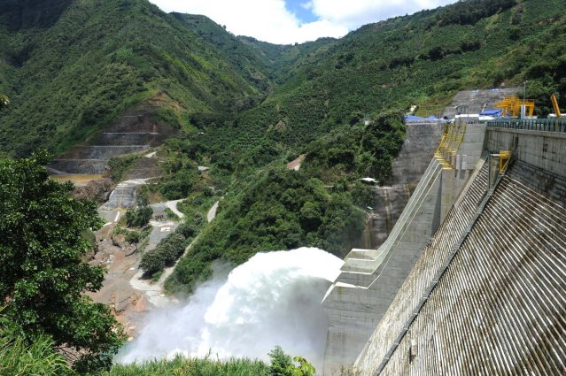 Hidroeléctrica en Costa Rica